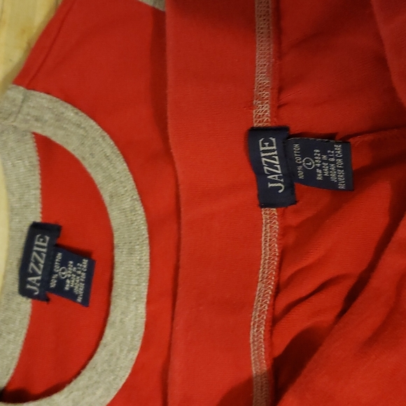 2 piece liezure oufit with bling bling on it barely worn - Picture 13 of 16